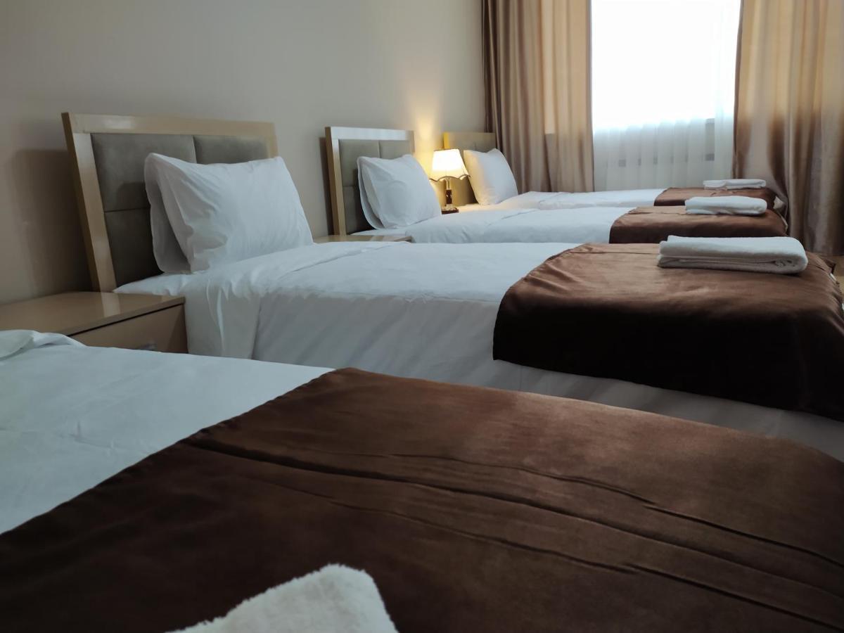 Gold Hotel قوبا المظهر الخارجي الصورة