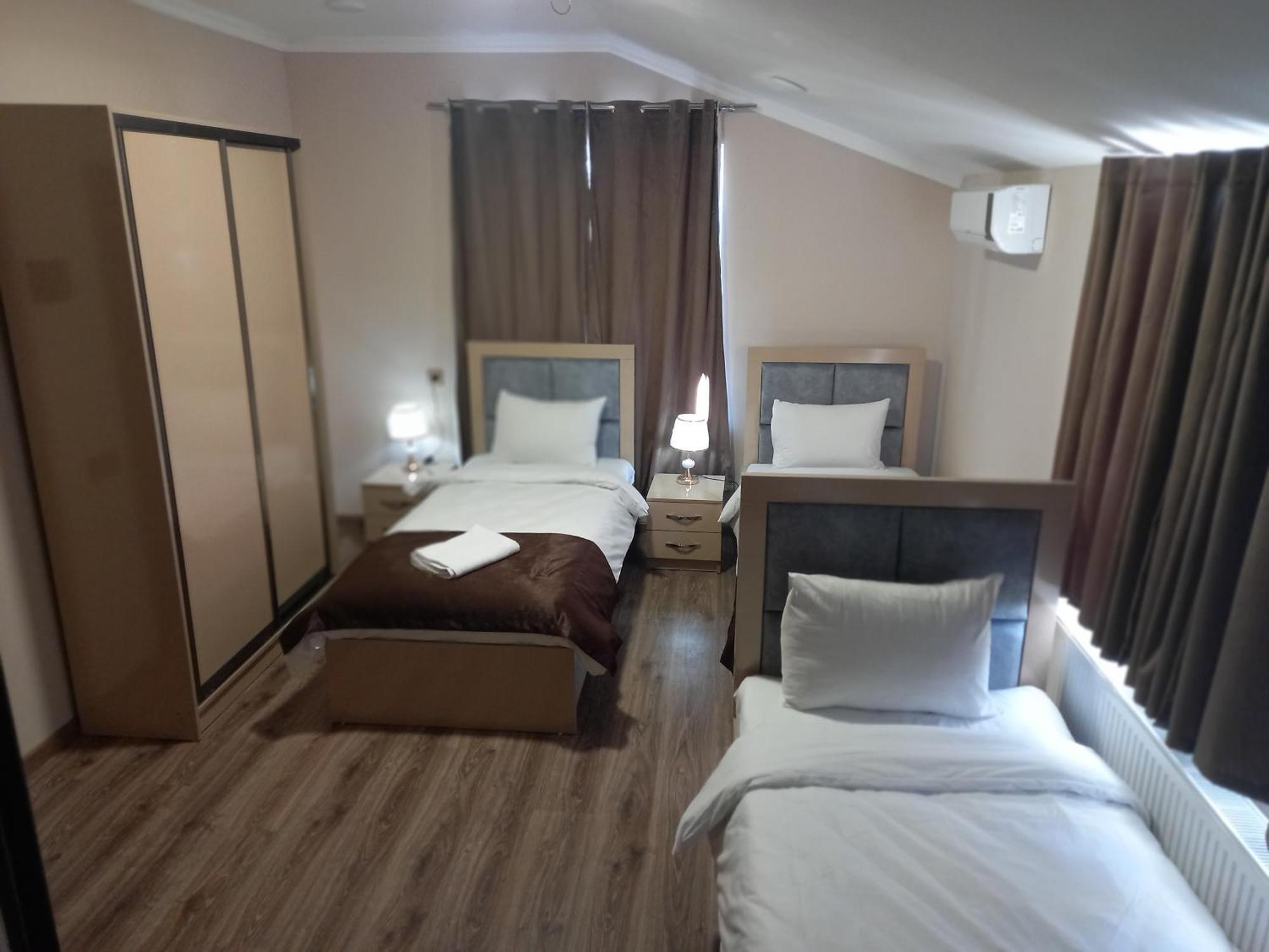 Gold Hotel قوبا المظهر الخارجي الصورة